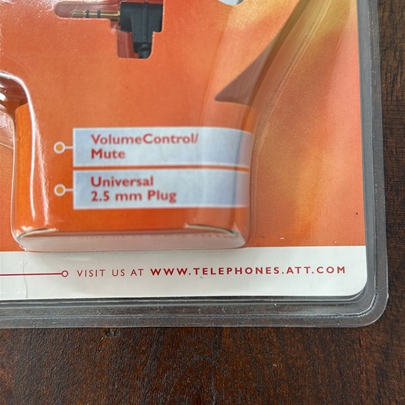 AT&T Y2K/Vintage EH500 Cordless Cellular Over-The-Ear Headset w/Clothing Clip - Picture 3 of 5